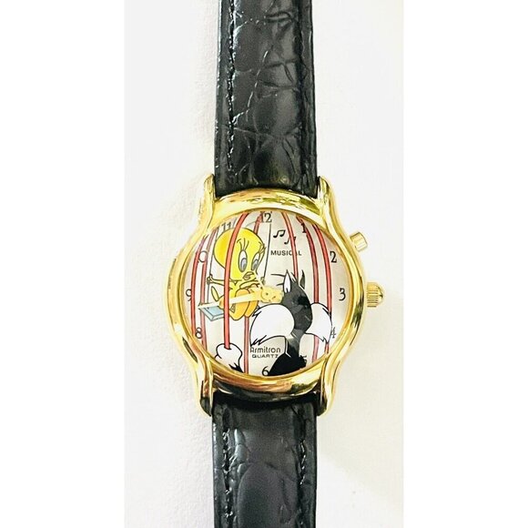 Armitron Tweety Bird & Sylvester Musical Watch Looney Tunes 1995 3D Domed Glass - Picture 1 of 5